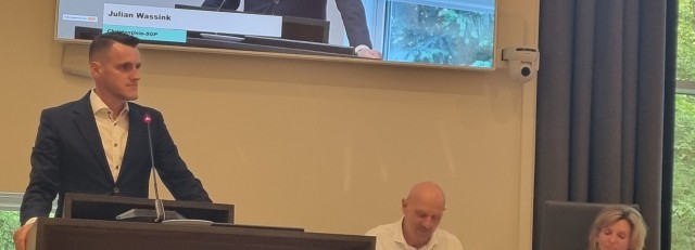 julian alg beschouwingen juni 24.jpg